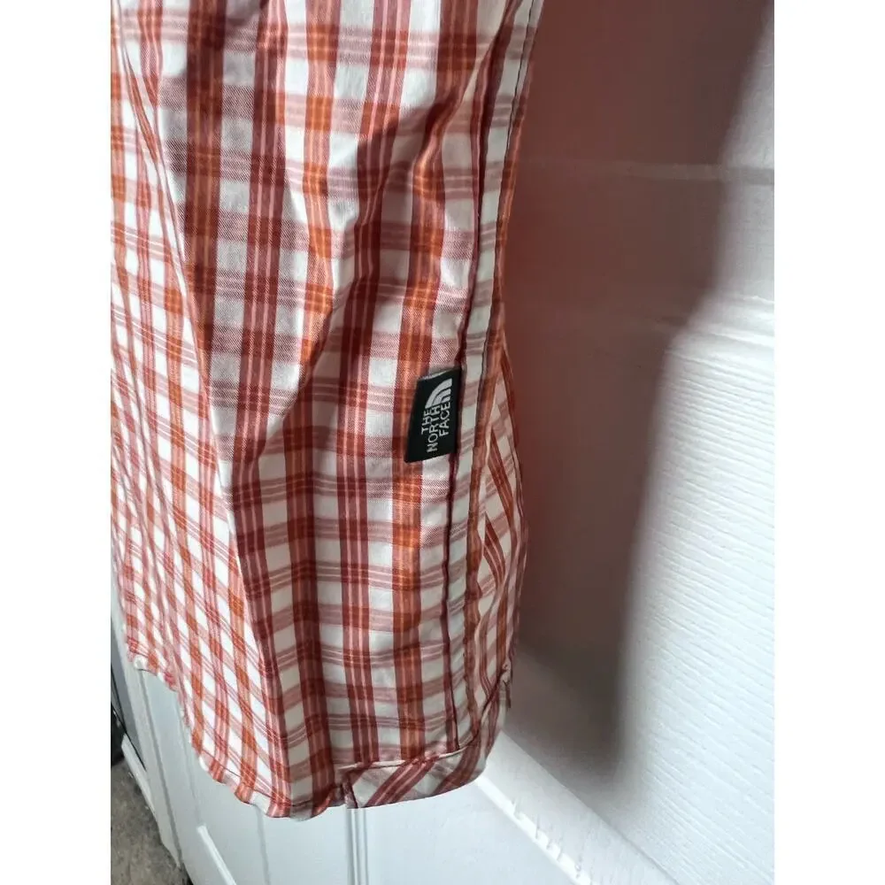 The North Face Short Sleeve Button Down Shirt Size Medium Zipper Pocket